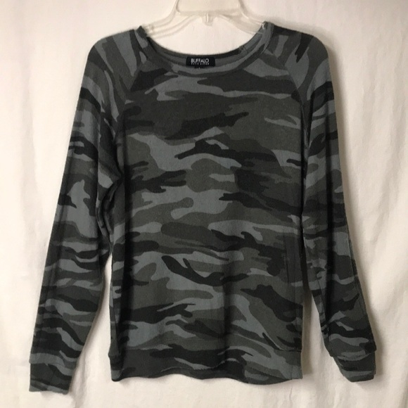 Buffalo Women’s Pullover Top Camo Print Size S Long Sleeves Cozy for Fall - Picture 1 of 10
